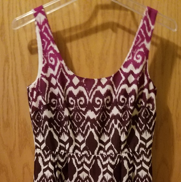 Ann Taylor sleeveless dress size 2 - Picture 2 of 4